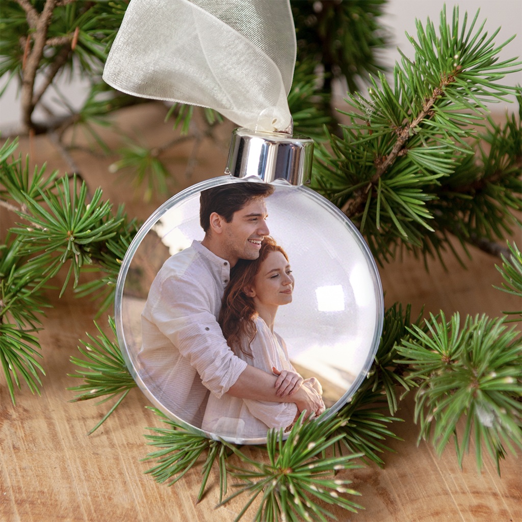 Boule de Noël personnalisée Les Petits Bonheurs à Deux gratuit