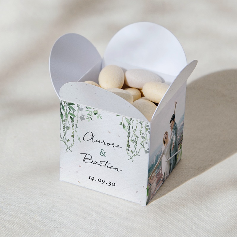 Bo&icirc;te &agrave; drag&eacute;es mariage Nature V&eacute;g&eacute;tale