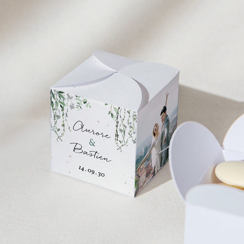 Bo&icirc;te &agrave; drag&eacute;es mariage Nature V&eacute;g&eacute;tale gratuit