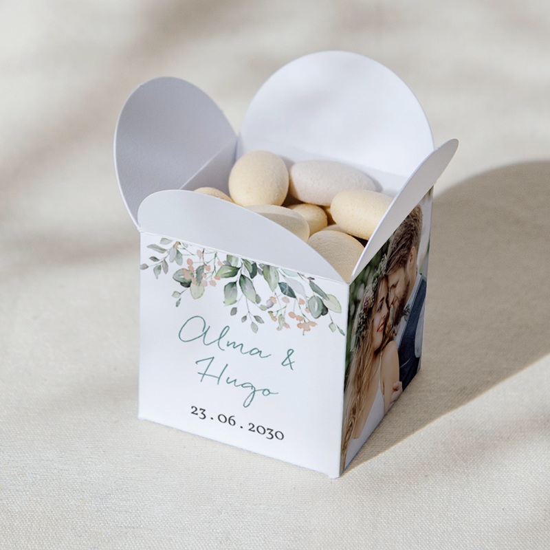 Bo&icirc;te &agrave; drag&eacute;es mariage Pastel de Fleurs & Feuillage